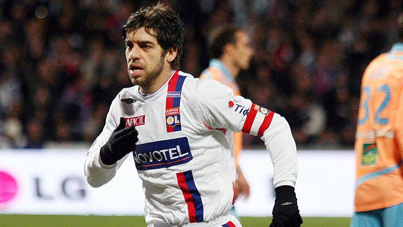 Juninho Pernambucano - cầu thủ đá phạt hay nhất thế giới