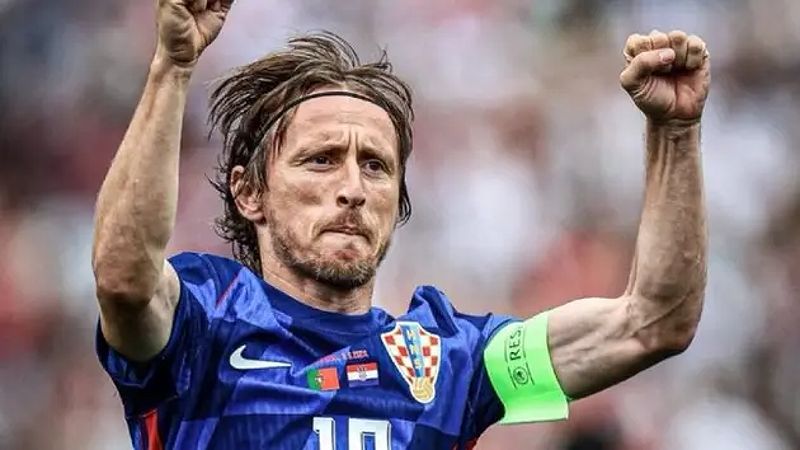 Lão tướng Luka Modric ra sân, Croatia thắng sát nút Ba Lan