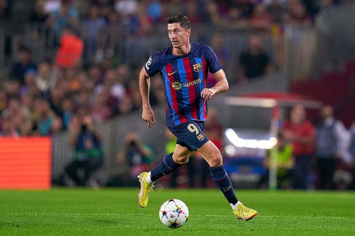 Robert Lewandowski - Tiền đạo của Barcelona